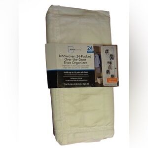 Mainstays Non-woven 24 Pocket Shoe Organizer NIP